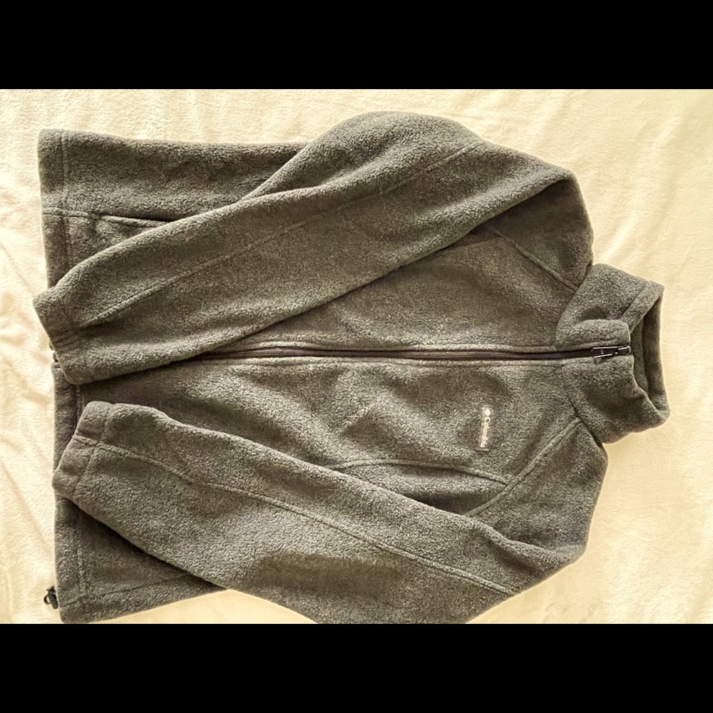 Sip up fleece sweater